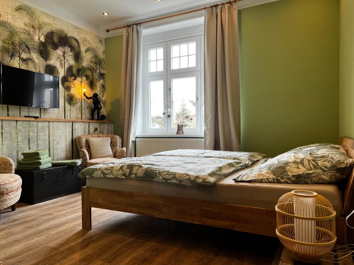 Gaestehof Cafe Im Schafstall Barsinghausen Exteriör bild