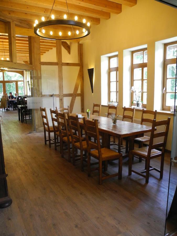 Gaestehof Cafe Im Schafstall Barsinghausen Exteriör bild